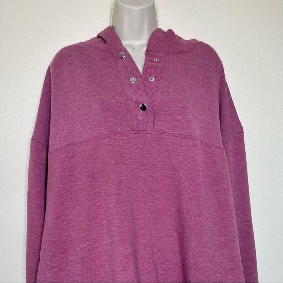 The Sweatshirt Project Hoodie Kangaroo Pocket Snap Neck Faded Red Berry Women 1X - Picture 3 of 10